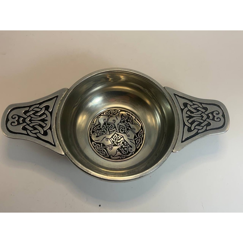 Scottish Pewter Quaich Celtic Knot Horse Medallion Friendship Cup 7.5 Inch - Picture 1 of 7